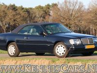 Occasion Mercedes E220 Sportline 150 PK (110 kW) 1994 Blauw Cabriolet