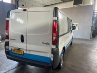 tweedehands Renault Trafic 2.0 dCi T29 L2H2