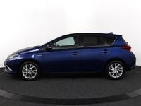 tweedehands Toyota Auris Hybrid 1.8 Hybrid Executive | Navigatie | Parkeer sensoren voor + achter | Stoelverwarming |