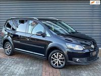 Occasion VW Touran Cross Highline 140 PK (102 kW) 2013 Zwart MPV