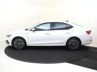 Occasion Skoda Octavia Business Line 204 PK (150 kW) 2022 Wit Hatchback
