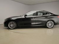 tweedehands BMW 320 3 Serie Sedan i LED / Leder / Navigatie / Sport