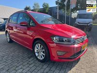 Occasion VW Golf Sportsvan LOUNGE 110 PK (80 kW) 2015 Rood MPV