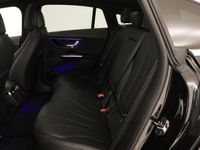 tweedehands Mercedes 300 EQEBusiness Edition 89 kWh | Parkeerpakket met achteruitrijcamera | Comfortstoelen | USB-pakket Plus | Draadloos oplaadsysteem voor smartphone | High-Performance LED-koplampen |