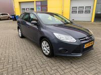 tweedehands Ford Focus Wagon 1.0 EcoBoost Grijsmetalic 12-2013 Airco Navi