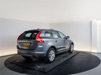tweedehands Volvo XC60 T5 FWD Summum | Panoramadak | Parkeercamera | Stoel- en stuurverwarming | Keyless