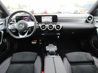 tweedehands Mercedes E250 A-KLASSEAMG LINE NIGHT PAKKET DISTRONIC 18'' CAMERA NAVI