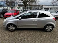 tweedehands Opel Corsa 1.2-16V Enjoy