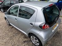 Occasion Toyota Aygo Cool 68 PK (50 kW) 2011 Grijs Hatchback