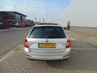Occasion Skoda Octavia Business Line 140 PK (102 kW) 2014 Grijs Stationwagen