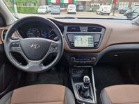 tweedehands Hyundai i20 1.0 T-GDI Comfort NavigatieClimate controlAchte