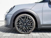 Nieuw Mini Cooper S Cabriolet Favoured 204 PK (150 kW) 2025 Copper grey Cabriolet