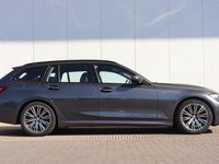 tweedehands BMW 318 318 3-serie Touring i High Executive M-Sportpakket