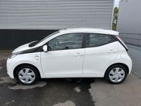 tweedehands Toyota Aygo 1.0 VVT-i x-play Achteruitrijcamera Dealeronderho