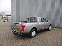 tweedehands Nissan Navara 2.3 dCi 163 PK 4X4 Airco 3500 trekgewicht