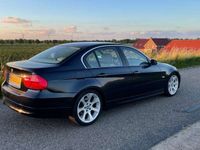 tweedehands BMW 325 i