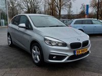 tweedehands BMW 225 2-SERIE Active Tourer xe iPerformance | Navi | Head-Up Display | Clima | Cruise | Pdc | Licht+Regensensor | Privacy Glass | Mistlampen | 17''lm