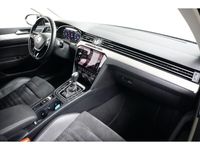 tweedehands VW Passat Variant 1.5 TSI DSG Highline | Adaptive | Virtual Cockpit | Alcantara | Trekhaak | Navi