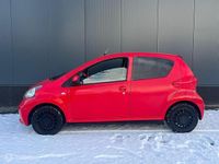 Occasion Toyota Aygo 68 PK (50 kW) 2007 Rood Hatchback