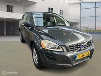 tweedehands Volvo XC60 2.0 D4 Summum dealer geleverd en onderhouden