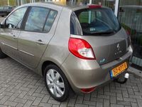 tweedehands Renault Clio 1.6 NIGHT & DAY/ automaat/ trekhaak