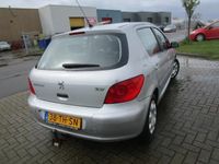 tweedehands Peugeot 307 1.6-16V Oxygo