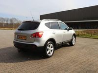 tweedehands Nissan Qashqai 2.0 Tekna trekhaak panodak bluetooth stoelverwarming leder xenon cruise control