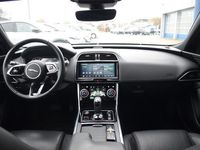 tweedehands Jaguar XE 2.0 P250 SE | NL Auto | Trekhaak | Climate Control