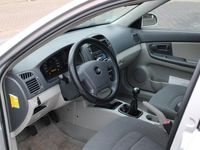 tweedehands Kia Cerato 1.6-16V LX -Nap - Airco - 5Deurs - Trekhaak -