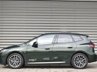 tweedehands BMW 220 2-SERIE Active Tourer i M Sport / Travel Pack / Trekhaak/ Panoramadak