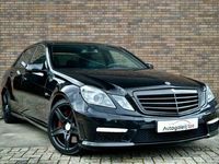 tweedehands Mercedes E63 AMG E-KLASSE6.2 V8 Pano Massage Keyless Dealer Onderhouden