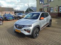 Occasion Dacia Spring Comfort Plus 33 kW (45 PK) 2021 Grijs Hatchback