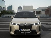 Nieuw BMW iX M Sport 400 kW (544 PK) 2025 Dune grey SUV