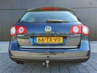 tweedehands VW Passat Variant 2.0 FSI Highline Business/LUXE UITVOERING/STOELVERW./BOEKJES/LEER