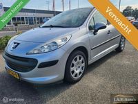 tweedehands Peugeot 207 1.4 Airco Cruise control 5drs zuinig ! NW APK !