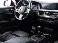 tweedehands BMW 118 i High Executive Edition M-Sport | PANORAMADAK | L