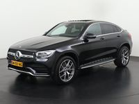 Occasion Mercedes GLC300 AMG line 320 PK (235 kW) 2022 Obsidian black  metallic finish (197u) Coupé