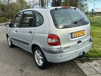 tweedehands Renault Scénic 2.0-16V Dynamique Automaat * NAP * inruil mogelijk