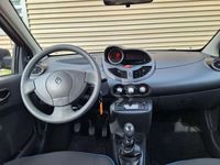 tweedehands Renault Twingo 1.2 16V Parisienne | Lage km stand | Airco |