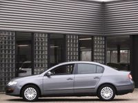 tweedehands VW Passat 1.6FSI AIRCO/ PARKEERSENSOREN