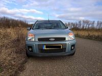 tweedehands Ford Fusion 1.6-16V Futura