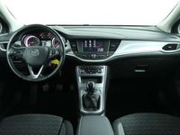 tweedehands Opel Astra Sports Tourer 1.2 130 pk Edition | Navigatie | Cruise Control | Trekhaak |
