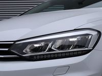 tweedehands VW Touran 1.5 TSI Highline Business R 7p Automaat | Camera | Apple Carplay & Android Auto | Trekhaak | Stoelverwarming | Adaptieve Koplampen