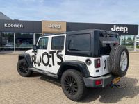 tweedehands Jeep Wrangler 3.6 V6 Sahara / 284 Pk Leder/ Trekhaak/ BTW Auto