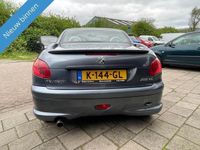 tweedehands Peugeot 206 CC 1.6-16V Quiksilver | Airco | Stoelverwarming | Jaar APK