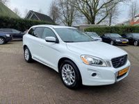 tweedehands Volvo XC60 3.0 T6 AWD Summum Heico Ice White