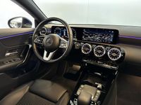 tweedehands Mercedes CLA180 Shooting Brake Luxury Line