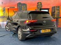 tweedehands VW Golf VIII 1.5 eTSI R-Line Business IQ Drive Stuurverw.