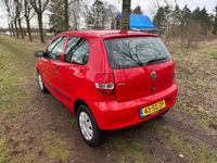 Occasion VW Fox Trendline 54 PK (39 kW) 2006 Rood Hatchback