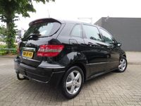 tweedehands Mercedes B200 AUTOMAAT / TREKHAAK